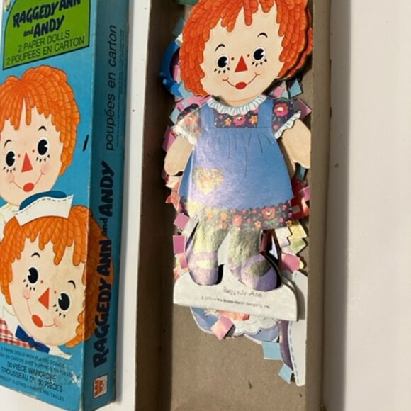 Raggedy  Ann and Andy Paper Dolls 1975 by Bobbs- Merrill Company - Picture 3 of 12